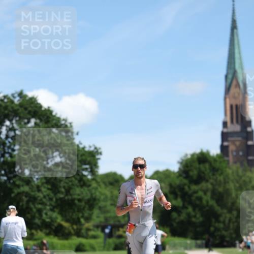 21.06.2026 - Viking Triathlon Michael Strokosch http://msf.ph/oto/9832489 21.06.2026 13:01:34 Laufen 21, 524 meine-sportfotos.de