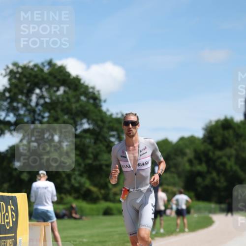 21.06.2026 - Viking Triathlon Michael Strokosch http://msf.ph/oto/9832491 21.06.2026 13:01:35 Laufen 21, 524 meine-sportfotos.de