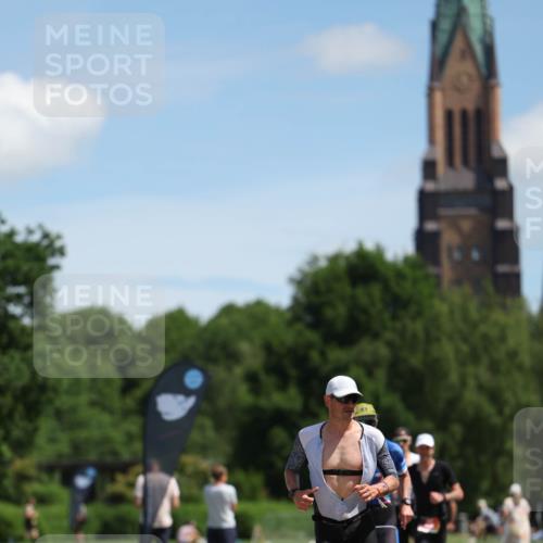 21.06.2026 - Viking Triathlon Michael Strokosch http://msf.ph/oto/9832513 21.06.2026 13:02:11 Laufen 7, 25, 43, 285, 466 meine-sportfotos.de