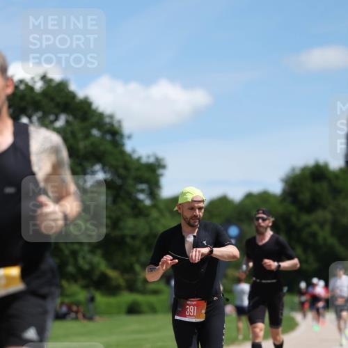 21.06.2026 - Viking Triathlon Michael Strokosch http://msf.ph/oto/9832570 21.06.2026 13:02:48 Laufen 82, 170, 311, 391, 453, 648 meine-sportfotos.de