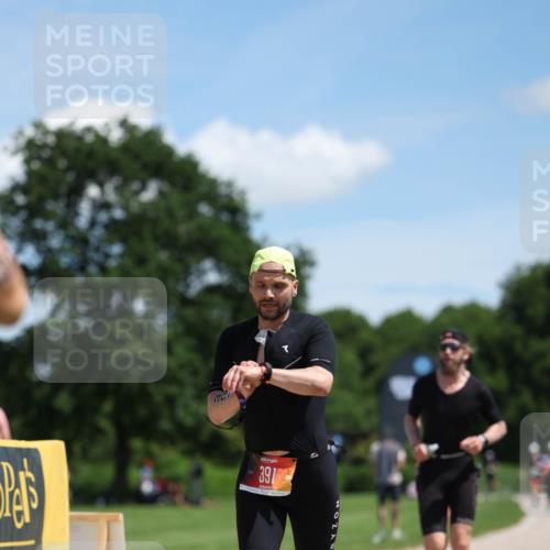 21.06.2026 - Viking Triathlon Michael Strokosch http://msf.ph/oto/9832572 21.06.2026 13:02:48 Laufen 82, 170, 311, 391, 453, 648 meine-sportfotos.de