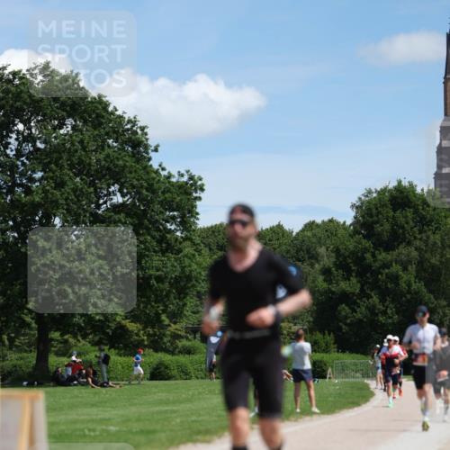 21.06.2026 - Viking Triathlon Michael Strokosch http://msf.ph/oto/9832575 21.06.2026 13:02:49 Laufen 41, 82, 170, 311, 391, 453, 648 meine-sportfotos.de