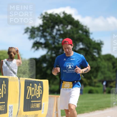 21.06.2026 - Viking Triathlon Michael Strokosch http://msf.ph/oto/9832621 21.06.2026 13:03:22 Laufen 332, 440, 668 meine-sportfotos.de