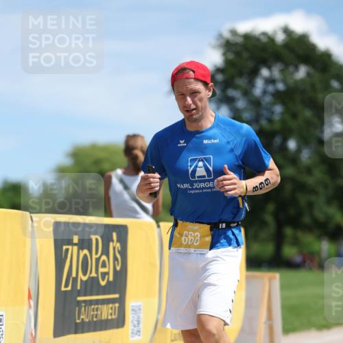 21.06.2026 - Viking Triathlon Michael Strokosch http://msf.ph/oto/9832624 21.06.2026 13:03:22 Laufen 332, 440, 668 meine-sportfotos.de