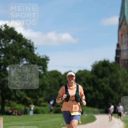 21.06.2026 - Viking Triathlon Michael Strokosch http://msf.ph/oto/9832639 21.06.2026 13:03:53 Laufen 645 meine-sportfotos.de