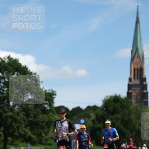 21.06.2026 - Viking Triathlon Michael Strokosch http://msf.ph/oto/9832680 21.06.2026 13:04:24 Laufen 323, 371, 615 meine-sportfotos.de