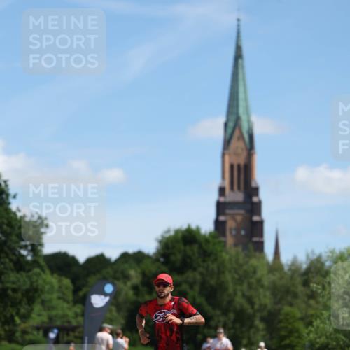 21.06.2026 - Viking Triathlon Michael Strokosch http://msf.ph/oto/9832694 21.06.2026 13:04:32 Laufen 394, 615 meine-sportfotos.de