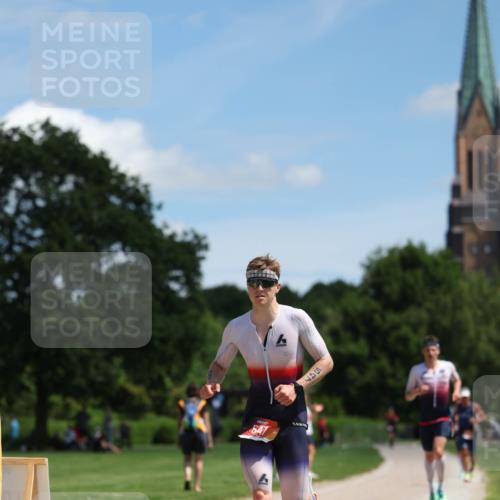 21.06.2026 - Viking Triathlon Michael Strokosch http://msf.ph/oto/9832716 21.06.2026 13:04:40 Laufen 31, 547 meine-sportfotos.de