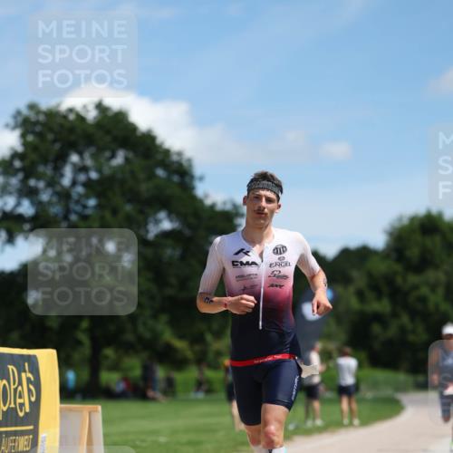 21.06.2026 - Viking Triathlon Michael Strokosch http://msf.ph/oto/9832727 21.06.2026 13:04:44 Laufen 31, 372, 475, 547 meine-sportfotos.de