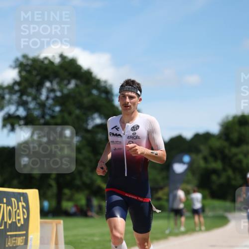 21.06.2026 - Viking Triathlon Michael Strokosch http://msf.ph/oto/9832728 21.06.2026 13:04:45 Laufen 31, 372, 475, 547 meine-sportfotos.de