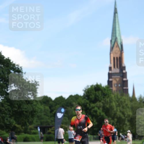 21.06.2026 - Viking Triathlon Michael Strokosch http://msf.ph/oto/9832762 21.06.2026 13:05:04 Laufen 30, 465 meine-sportfotos.de