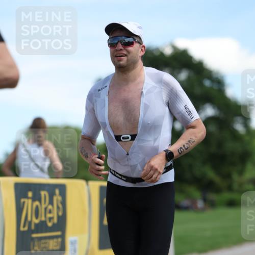 21.06.2026 - Viking Triathlon Michael Strokosch http://msf.ph/oto/9832827 21.06.2026 13:05:53 Laufen 53, 83, 239 meine-sportfotos.de