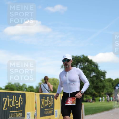 21.06.2026 - Viking Triathlon Michael Strokosch http://msf.ph/oto/9832952 21.06.2026 13:07:48 Laufen 13, 205, 256, 442 meine-sportfotos.de