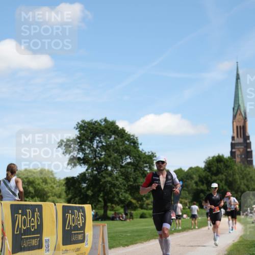 21.06.2026 - Viking Triathlon Michael Strokosch http://msf.ph/oto/9832987 21.06.2026 13:08:21 Laufen 8, 16, 194, 348, 517 meine-sportfotos.de