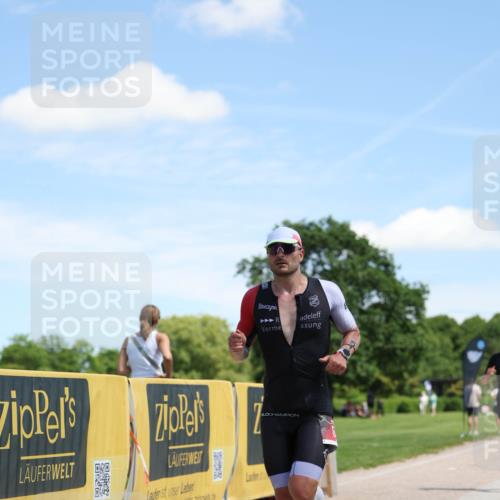 21.06.2026 - Viking Triathlon Michael Strokosch http://msf.ph/oto/9832993 21.06.2026 13:08:23 Laufen 8, 16, 348, 517 meine-sportfotos.de