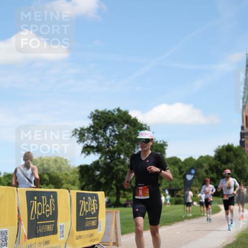 21.06.2026 - Viking Triathlon Michael Strokosch http://msf.ph/oto/9832998 21.06.2026 13:08:24 Laufen 8, 16, 142, 348, 517 meine-sportfotos.de