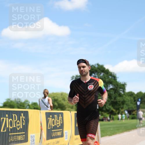 21.06.2026 - Viking Triathlon Michael Strokosch http://msf.ph/oto/9833020 21.06.2026 13:08:33 Laufen 142 meine-sportfotos.de