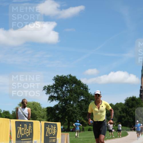 21.06.2026 - Viking Triathlon Michael Strokosch http://msf.ph/oto/9833100 21.06.2026 13:10:03 Laufen 44, 455, 644 meine-sportfotos.de
