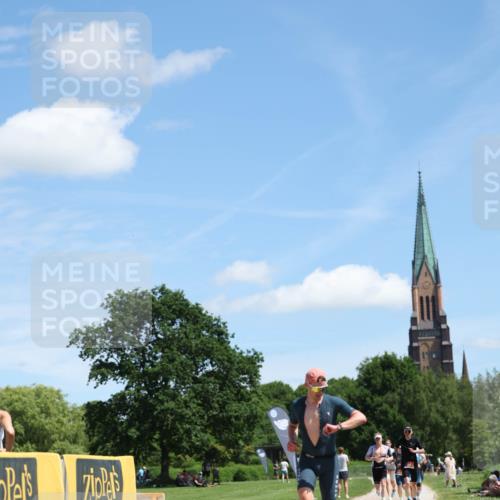 21.06.2026 - Viking Triathlon Michael Strokosch http://msf.ph/oto/9833132 21.06.2026 13:10:26 Laufen 55, 58, 103, 126, 136, 380, 527 meine-sportfotos.de