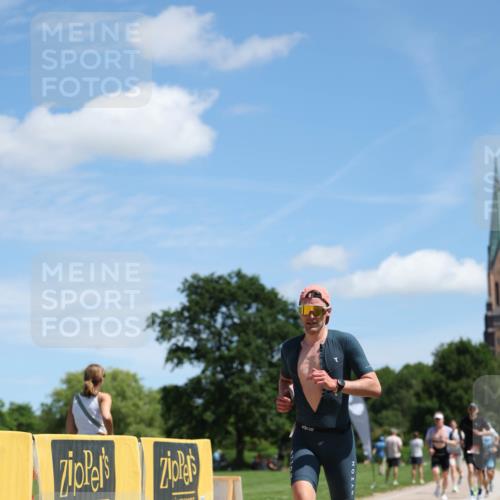 21.06.2026 - Viking Triathlon Michael Strokosch http://msf.ph/oto/9833135 21.06.2026 13:10:27 Laufen 55, 58, 103, 126, 136, 380, 527 meine-sportfotos.de
