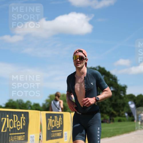 21.06.2026 - Viking Triathlon Michael Strokosch http://msf.ph/oto/9833139 21.06.2026 13:10:28 Laufen 55, 58, 103, 126, 136, 380, 527 meine-sportfotos.de