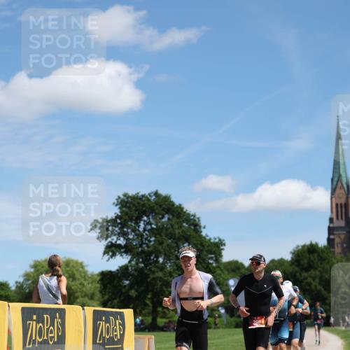 21.06.2026 - Viking Triathlon Michael Strokosch http://msf.ph/oto/9833146 21.06.2026 13:10:31 Laufen 55, 58, 103, 126, 136, 380, 527 meine-sportfotos.de
