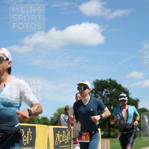 21.06.2026 - Viking Triathlon Michael Strokosch http://msf.ph/oto/9833156 21.06.2026 13:10:35 Laufen 58, 73, 103, 126, 136, 380, 527 meine-sportfotos.de