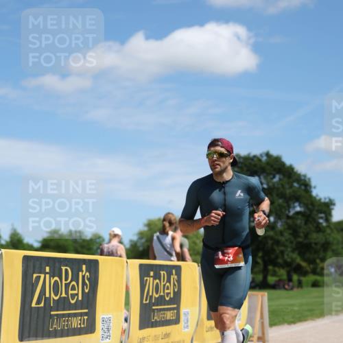 21.06.2026 - Viking Triathlon Michael Strokosch http://msf.ph/oto/9833166 21.06.2026 13:10:41 Laufen 73 meine-sportfotos.de