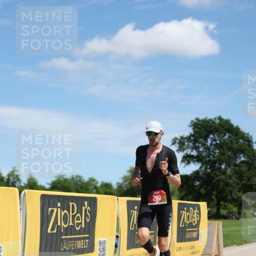 21.06.2026 - Viking Triathlon Michael Strokosch http://msf.ph/oto/9833190 21.06.2026 13:11:02 Laufen 280 meine-sportfotos.de