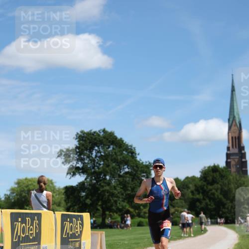 21.06.2026 - Viking Triathlon Michael Strokosch http://msf.ph/oto/9833205 21.06.2026 13:11:23 Laufen 46 meine-sportfotos.de