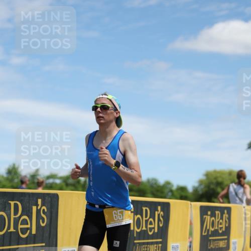 21.06.2026 - Viking Triathlon Michael Strokosch http://msf.ph/oto/9833246 21.06.2026 13:12:13 Laufen 98 meine-sportfotos.de