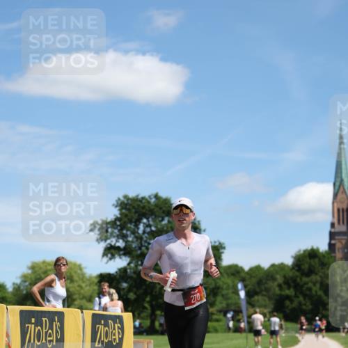 21.06.2026 - Viking Triathlon Michael Strokosch http://msf.ph/oto/9833253 21.06.2026 13:12:24 Laufen 270 meine-sportfotos.de