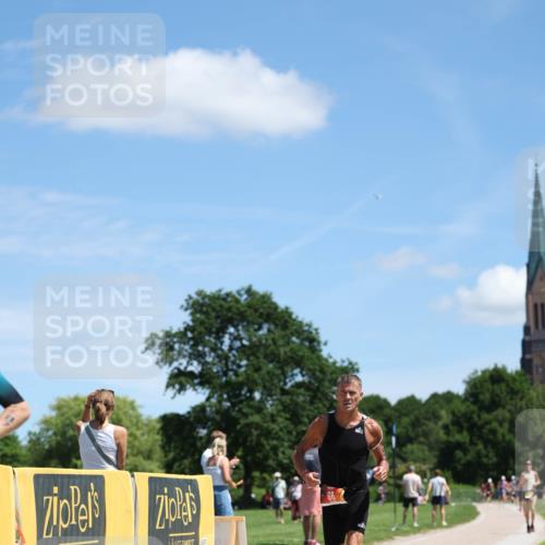 21.06.2026 - Viking Triathlon Michael Strokosch http://msf.ph/oto/9833330 21.06.2026 13:13:18 Laufen 68, 87, 438 meine-sportfotos.de