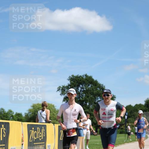 21.06.2026 - Viking Triathlon Michael Strokosch http://msf.ph/oto/9833364 21.06.2026 13:13:39 Laufen 38, 186, 227, 271, 459, 556 meine-sportfotos.de