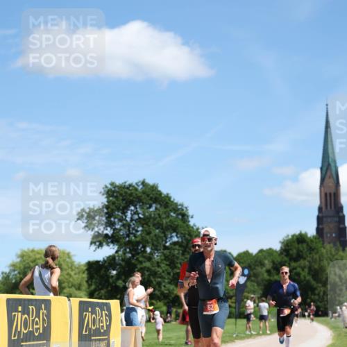 21.06.2026 - Viking Triathlon Michael Strokosch http://msf.ph/oto/9833400 21.06.2026 13:13:56 Laufen 95, 162, 218 meine-sportfotos.de