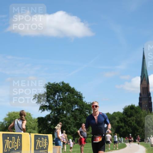 21.06.2026 - Viking Triathlon Michael Strokosch http://msf.ph/oto/9833407 21.06.2026 13:13:59 Laufen 95, 162, 218 meine-sportfotos.de