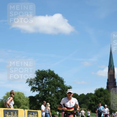 21.06.2026 - Viking Triathlon Michael Strokosch http://msf.ph/oto/9833442 21.06.2026 13:14:36 Laufen 64, 89, 168, 522 meine-sportfotos.de