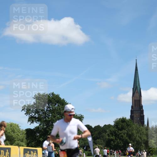 21.06.2026 - Viking Triathlon Michael Strokosch http://msf.ph/oto/9833461 21.06.2026 13:14:43 Laufen 89, 411, 522 meine-sportfotos.de