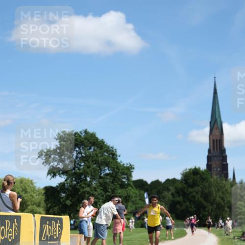 21.06.2026 - Viking Triathlon Michael Strokosch http://msf.ph/oto/9833474 21.06.2026 13:14:55 Laufen 665 meine-sportfotos.de