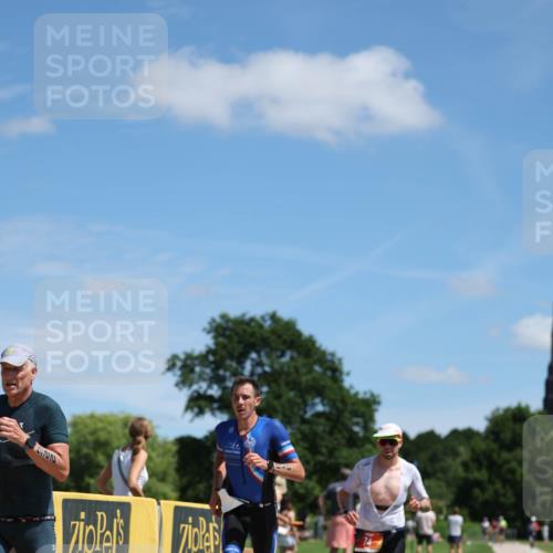 21.06.2026 - Viking Triathlon Michael Strokosch http://msf.ph/oto/9833511 21.06.2026 13:15:22 Laufen 74, 226, 410 meine-sportfotos.de