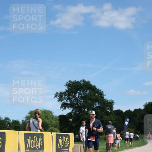 21.06.2026 - Viking Triathlon Michael Strokosch http://msf.ph/oto/9833624 21.06.2026 13:16:39 Laufen 356 meine-sportfotos.de