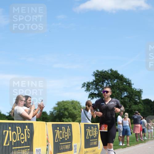 21.06.2026 - Viking Triathlon Michael Strokosch http://msf.ph/oto/9833755 21.06.2026 13:18:35 Laufen 125 meine-sportfotos.de