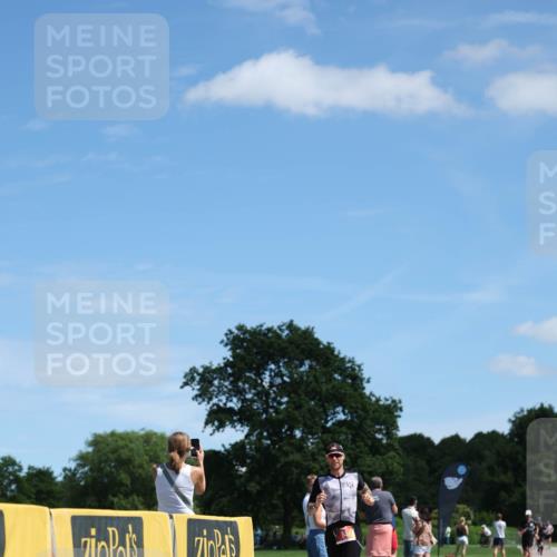 21.06.2026 - Viking Triathlon Michael Strokosch http://msf.ph/oto/9833759 21.06.2026 13:18:44 Laufen 84 meine-sportfotos.de