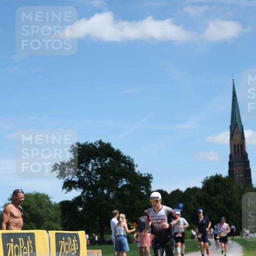 21.06.2026 - Viking Triathlon Michael Strokosch http://msf.ph/oto/9833783 21.06.2026 13:19:04 Laufen 1, 241, 482, 489, 620 meine-sportfotos.de