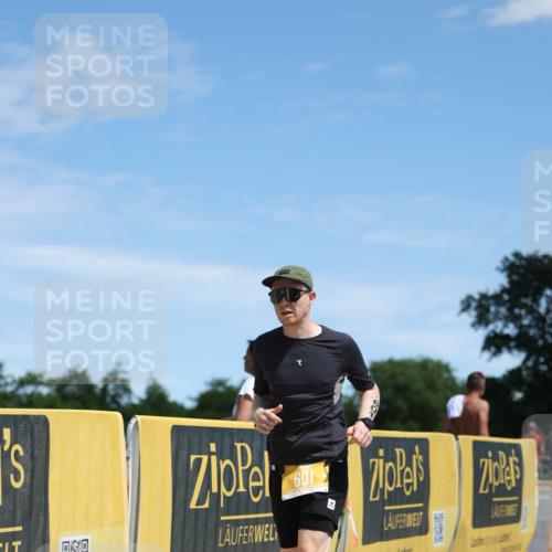 21.06.2026 - Viking Triathlon Michael Strokosch http://msf.ph/oto/9833821 21.06.2026 13:19:24 Laufen 403, 601, 641 meine-sportfotos.de