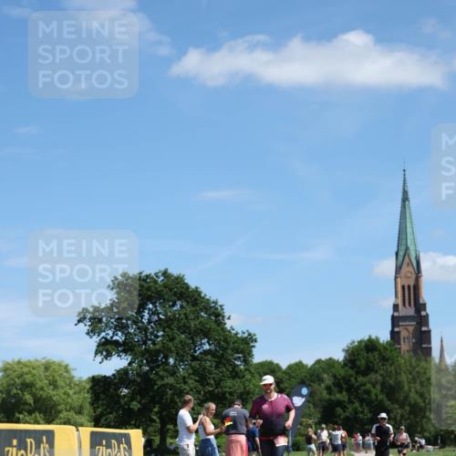 21.06.2026 - Viking Triathlon Michael Strokosch http://msf.ph/oto/9833867 21.06.2026 13:20:19 Laufen 559, 567 meine-sportfotos.de