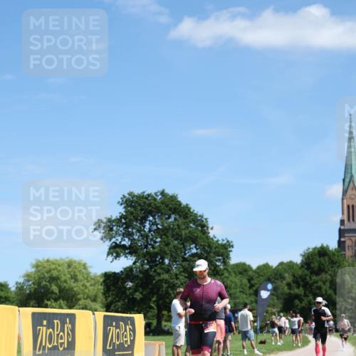 21.06.2026 - Viking Triathlon Michael Strokosch http://msf.ph/oto/9833870 21.06.2026 13:20:21 Laufen 559, 567 meine-sportfotos.de