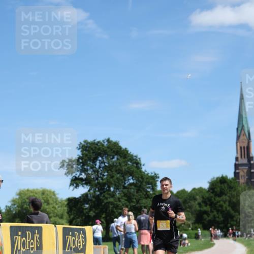 21.06.2026 - Viking Triathlon Michael Strokosch http://msf.ph/oto/9834090 21.06.2026 13:22:25 Laufen 69, 626 meine-sportfotos.de