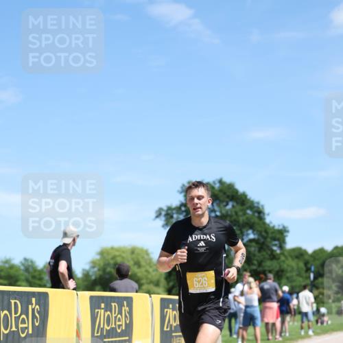 21.06.2026 - Viking Triathlon Michael Strokosch http://msf.ph/oto/9834100 21.06.2026 13:22:26 Laufen 626 meine-sportfotos.de
