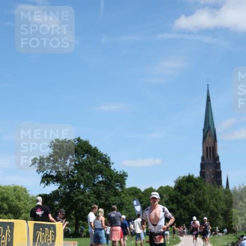 21.06.2026 - Viking Triathlon Michael Strokosch http://msf.ph/oto/9834135 21.06.2026 13:22:51 Laufen 19, 422 meine-sportfotos.de